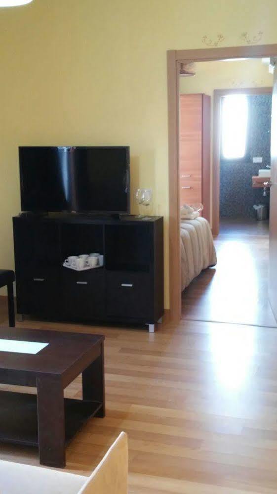 Apartamentos Turisticos La Garza Apartment *